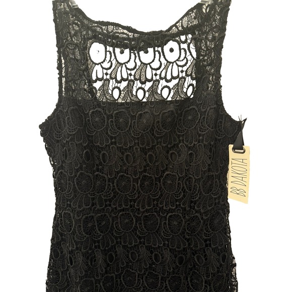 NWT BB Dakota Size 8 Black Lace Open Back Sleeveless Dress Special Occasion - Picture 3 of 11